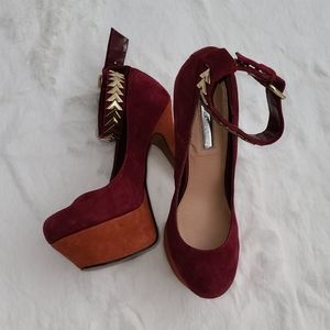 Burgundy heel